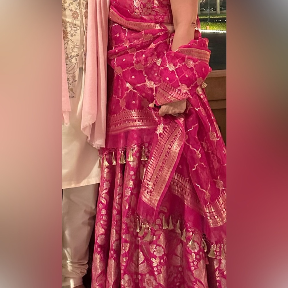 Anita Dongre Anugraha Lehenga Set - Picture 3 of 4
